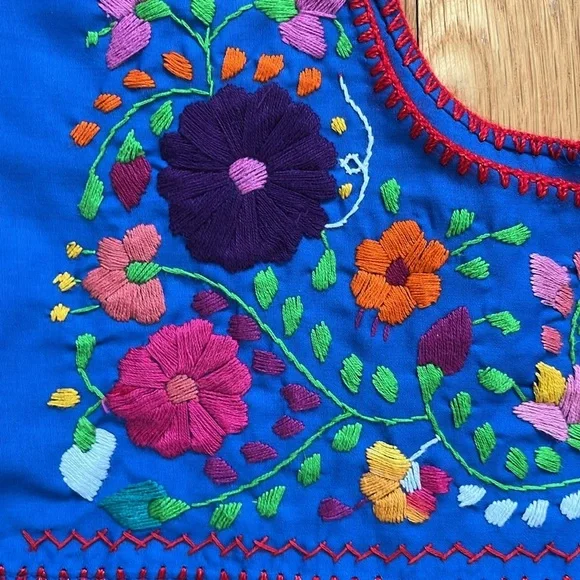 Vintage Mexican Huipil Hand Embroidered Puebla Dress Blue Floral Embroidery - Picture 6 of 11